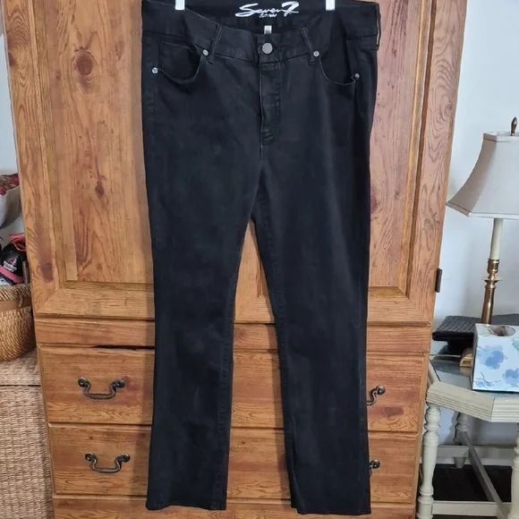 Seven 7 Black Mid Rise Micro Boot Jeans 18W