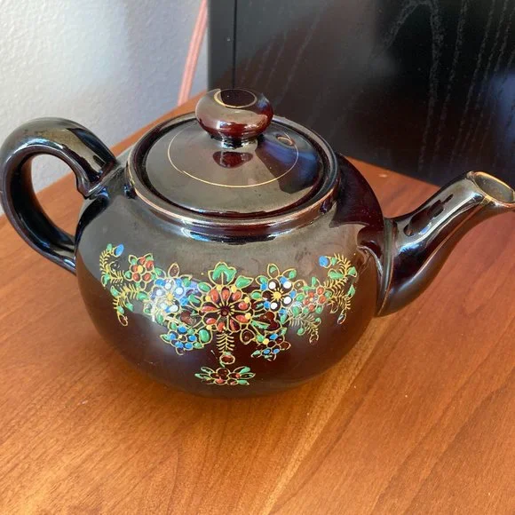 Vintage black hand painted teapot made in Japan. 4
