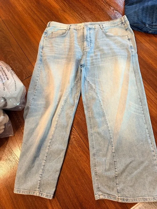 Pilcro Light Wash Wide-Leg Jeans