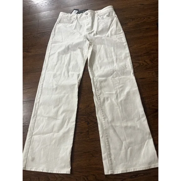 Paige Sasha Pearl White Coating Jeans Women's Size 34 Straight Leg Denim