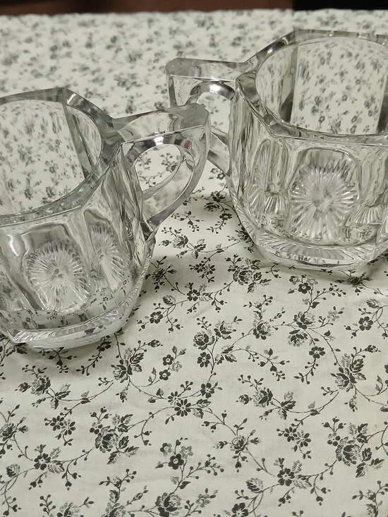 Creamer and Sugar Bowl Set