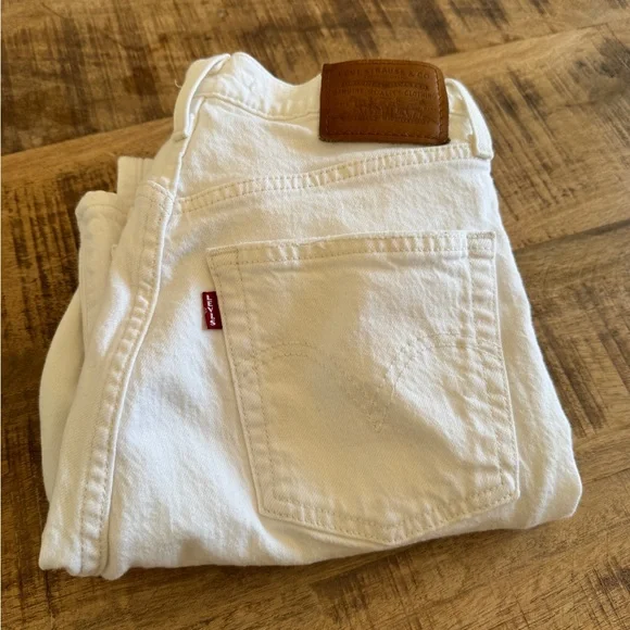 Levi’s Ribcage Straight Ankle 25