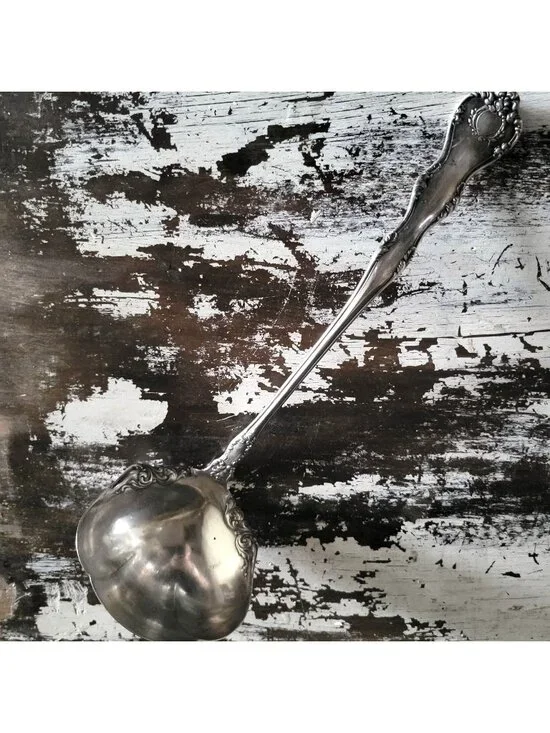 Vintage Rogers & Sons Silverplate Ornate Ladle With Scroll Design 12