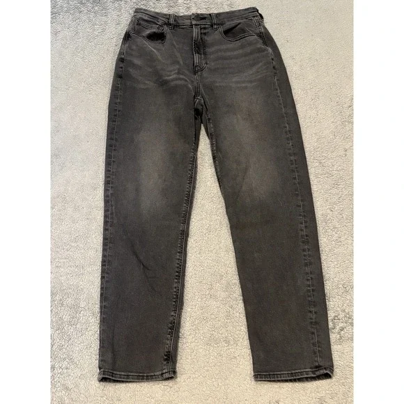 American Eagle Jeans Womens 6R Curvy Mom Jean Gray Washed Denim Casual Stretch