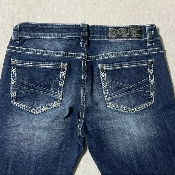 Rock & Roll Women’s 30x31.5‎ Rival Low Rise Boot Cut Cowgirl Distressed Jeans