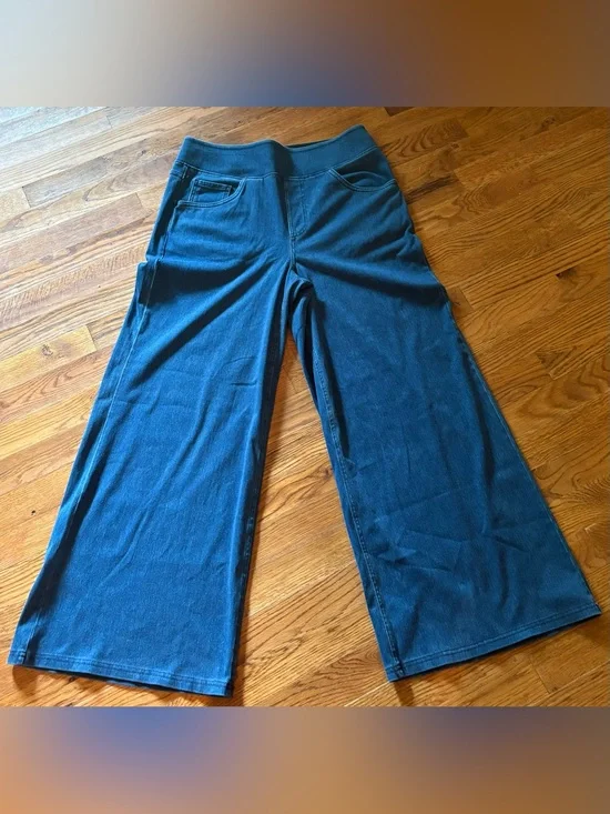 Halara Flex High Waisted Wide Leg Jeans, Size L, NWT