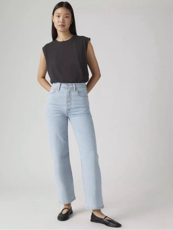 Levi’s Ribcage Straight Ankle Jeans Size 26