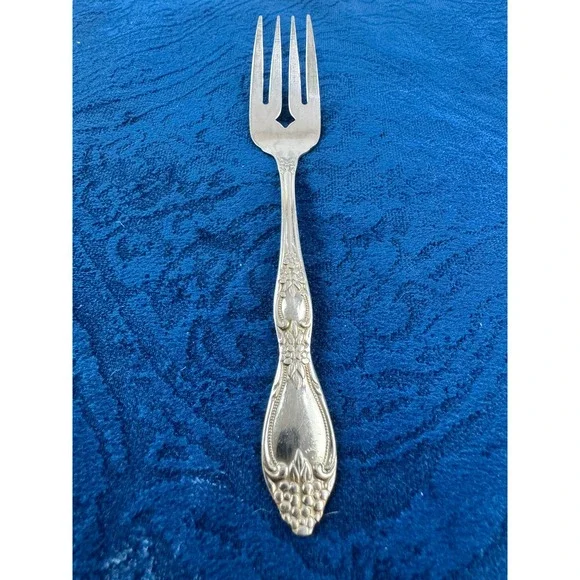 Wm A Rogers Deluxe HUNTINGTON Salad Fork Stainless 6 1/4