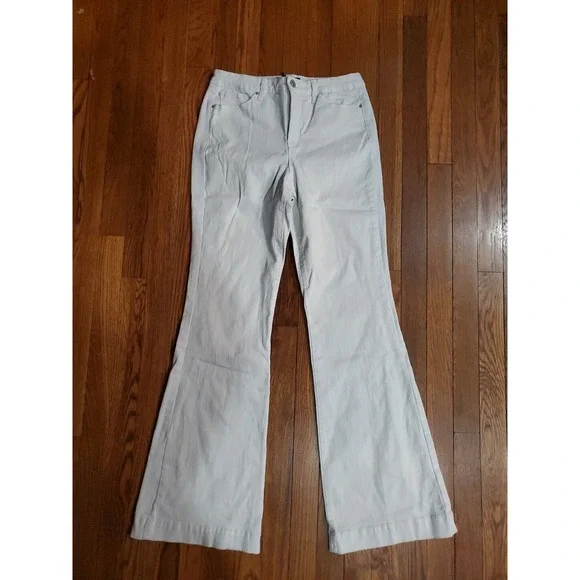 Nine West Chatham Sq High Rise Flare White Jeans Womens 6 Stretch Denim‎ Pants