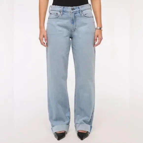 Abercrombie Curve Love Baggy Low Rise Jeans Light Wash Women’s 34W 18R