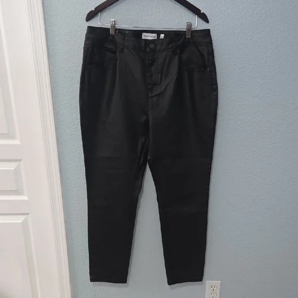 GIBSON Vegan Black Leather 5 Pocket Jean Style Pants Sz 18 NWOT