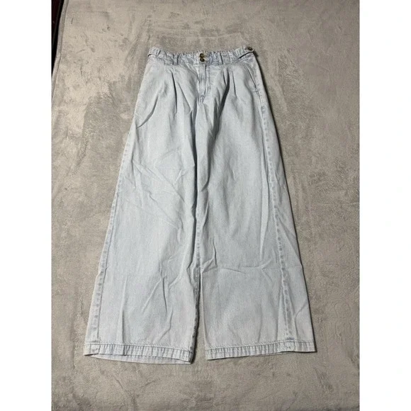 American Eagle Womens 6 Wide Leg Trouser Jeans Light Wash Blue‎ Pleated 28