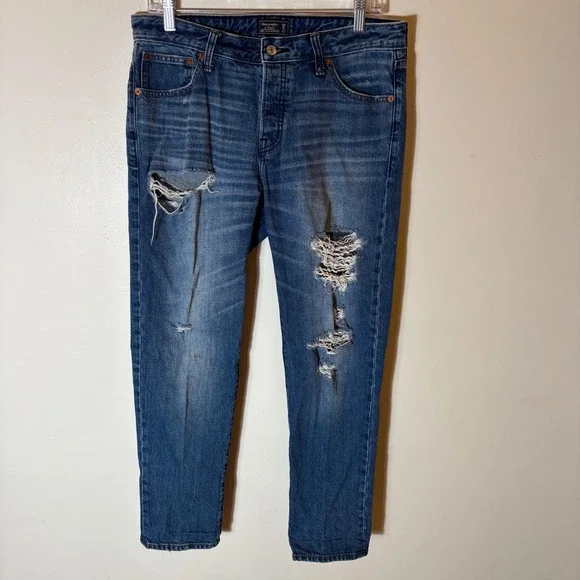 Abercrombie & Fitch Ames Slim Boyfriend‎ Jeans Size 28