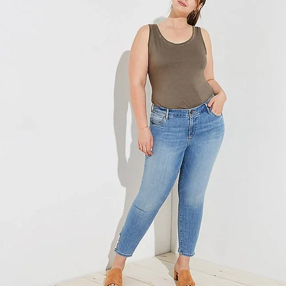 NWT LOFT Plus Lace Up Cuff Skinny‎ Crop Jeans