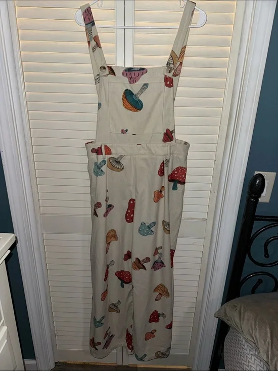 Cider Cream Mushroom Print Wide-Leg Jumpsuit