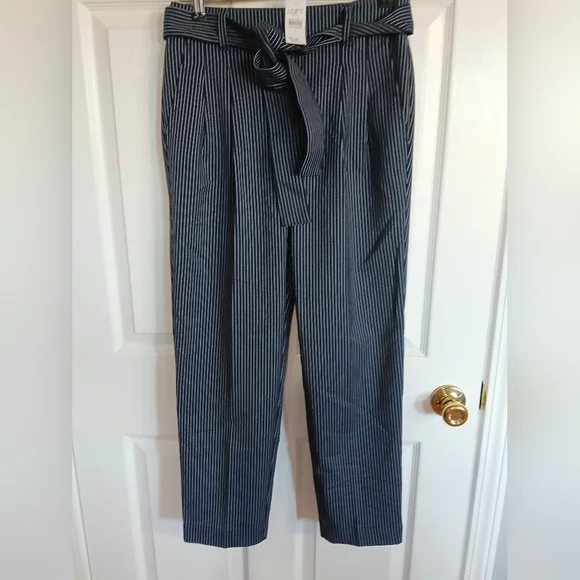 Loft Womens Sz S Petite Trousers Taperef Leg Navy White Pinstripe Classic