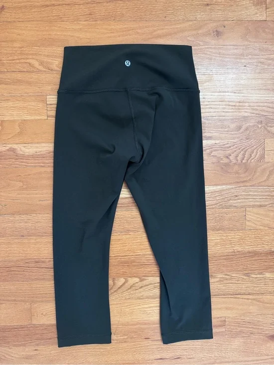 Lululemon Wunder Under High Rise Crop 21” Legging Women’s 6 Olive Green