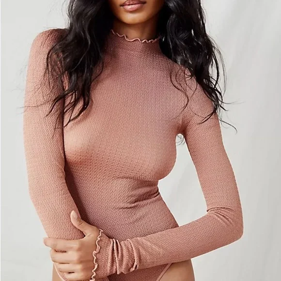FREE PEOPLE Intimately Mauve Mockneck Long Sleeve Bodysuit Top