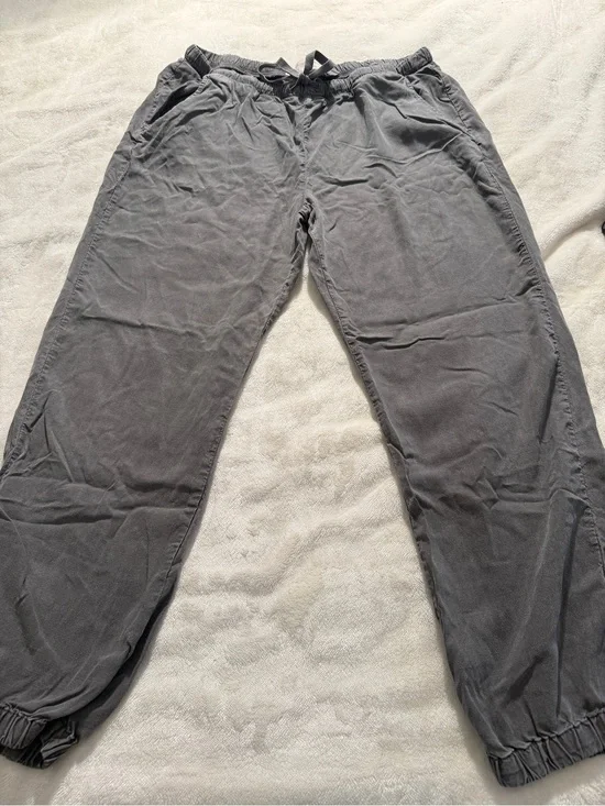 Cloth & Stone Gray Jogger Pants Size L Anthropologie Drawstring TLC needed