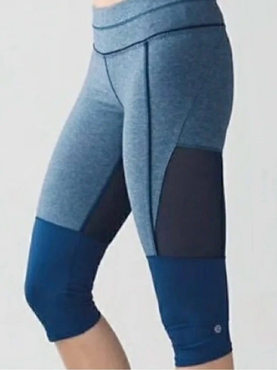 Lululemon Training Tough Crop Legging W/ Mesh In Poseidon Blue Size 8