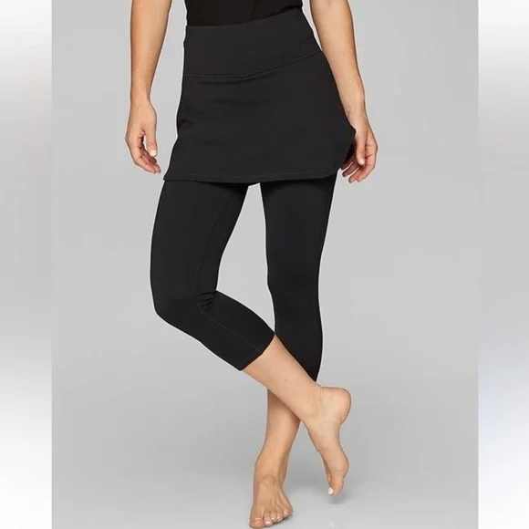Athleta Yoga black meditation elation 2 in‎ 1 skirt capri leggings Sz SP