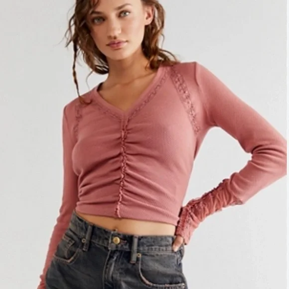 Free People Wear Me Out Top – Lace Cuff Ruched Thermal in Pink