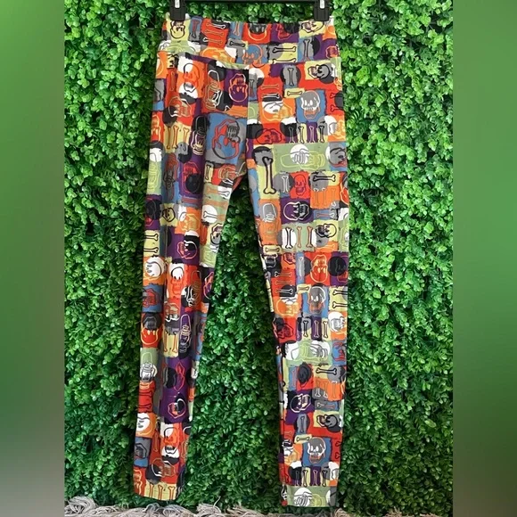 LuLaRoe One Size OS Leggings Multi Color Halloween Skulls & Bones Design