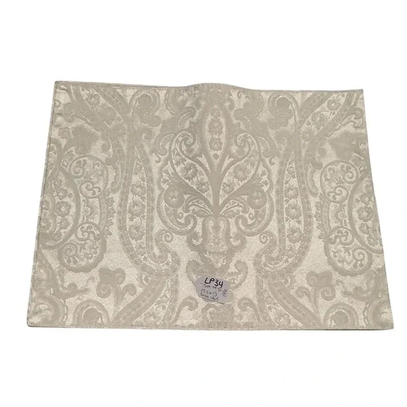 Set‎ of 4 Cream BeigevDamask Paisley Placemats 17.5x13 Double Sided Jacquard