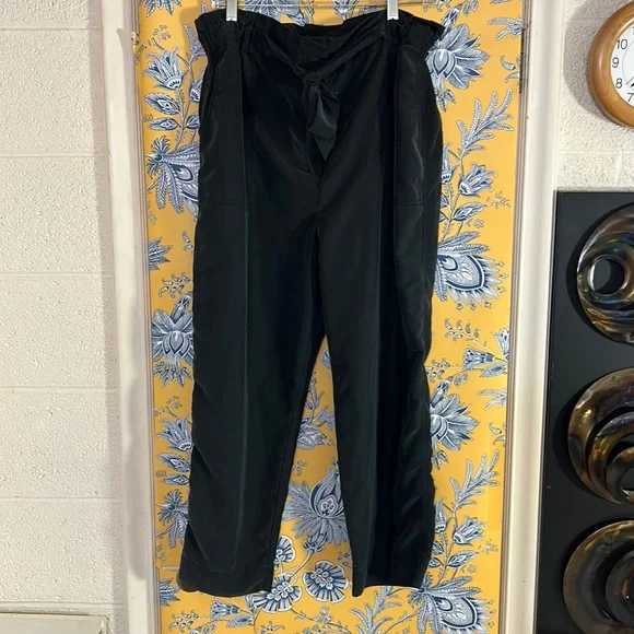 PROLOGUE L high rise elastic tie waist black boho cropped pants in EUC