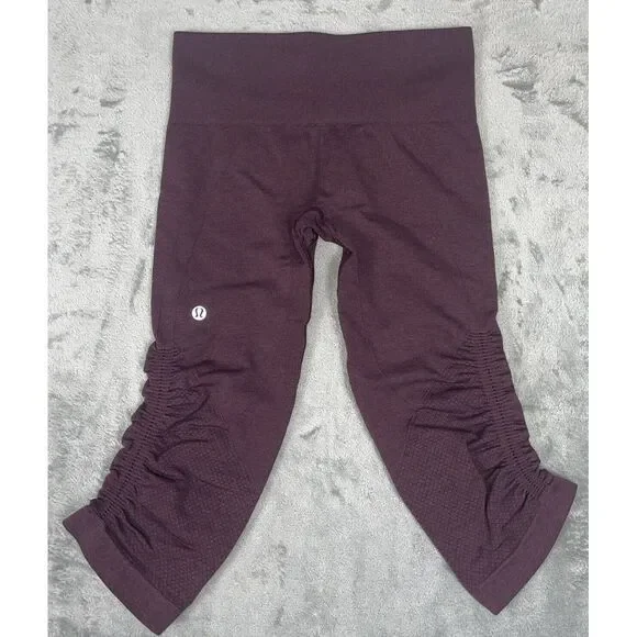 Lululemon Women's‎ In the Flow Seamless Cropped Leggings Burgundy Size 4 EUC