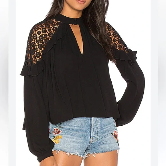 Free People Little Bit of Love Black Lace Ruffle Long Sleeved Blouse EUC Sz XS