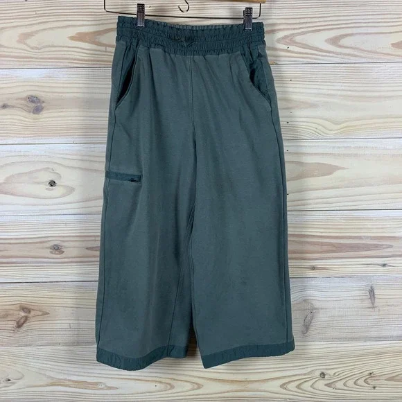 Athleta Crop Pants Women XS Wide Leg Fleece Utility Lounge‎