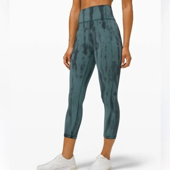 Lululemon Invigorate High-Rise Leggings 25