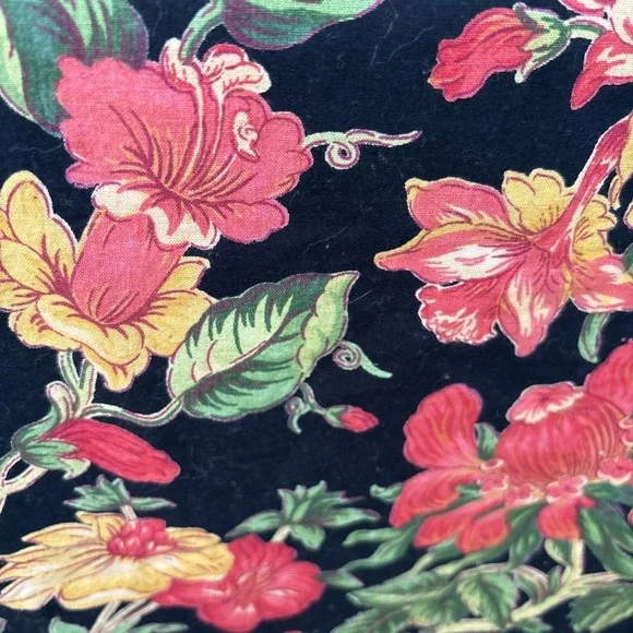April Cornell Black Floral Long Cotton‎ Tablecloth 60x84