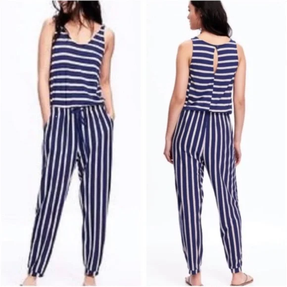 Old Navy Blue and White Striped Jumpsuit Jogger Medium EUC