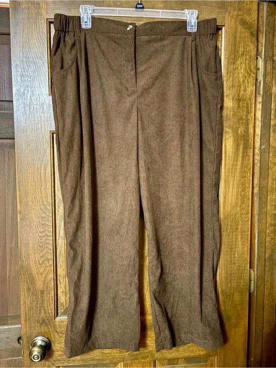 Brown Pull-On light corded Pants