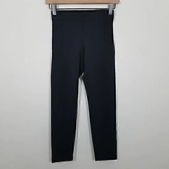 IVY PARK Crop Legging Size XS