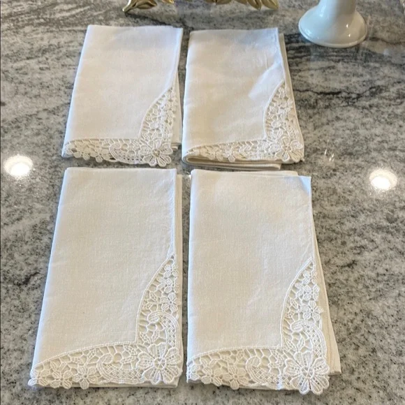 Set of 4 Gorgeous Vintage MCM White Crochet Corner Lace Corner Napkins!