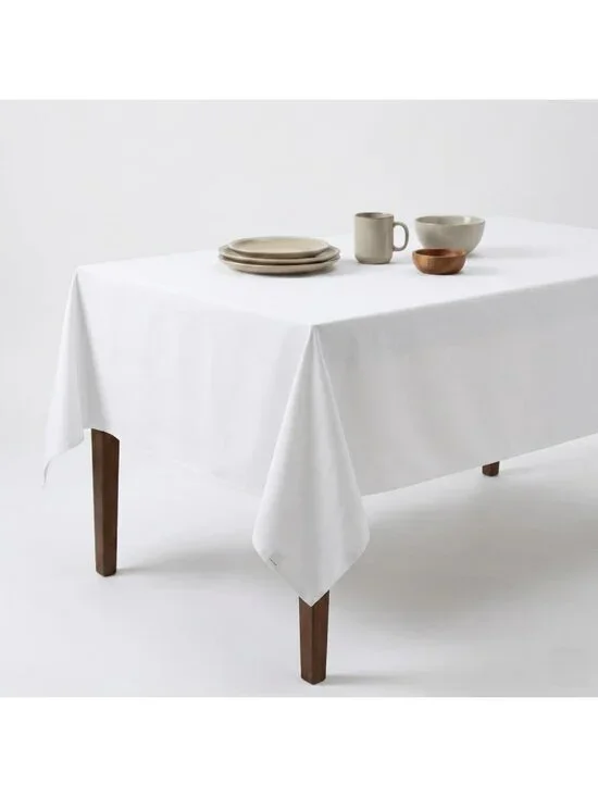 Elegant White Cotton Tablecloth 60x102
