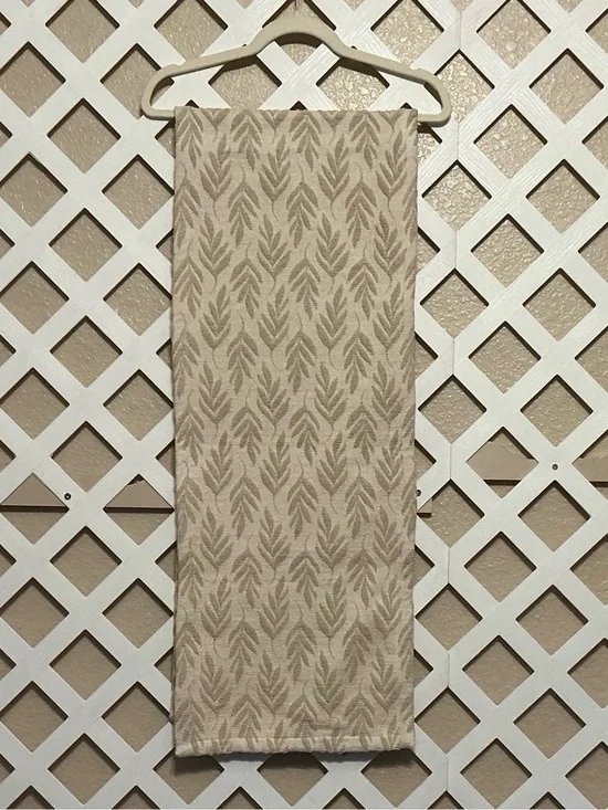 Neutral Embroidered Leaf Pattern Table Runner.