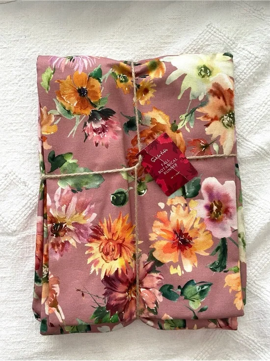 Sur La Table Fall Botanical Table Runner 100% Cotton 108