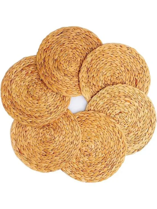 Set of 6 Round Woven Placemats - Heat Resistant Non-Slip Water Hyacinth Table