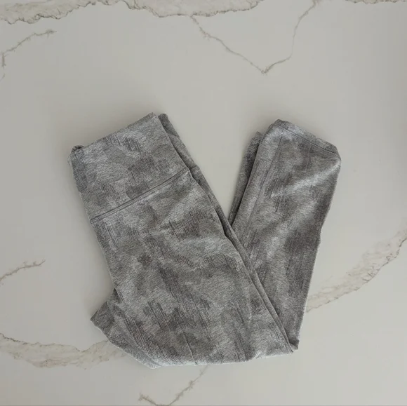Athleta Cropped Leggings