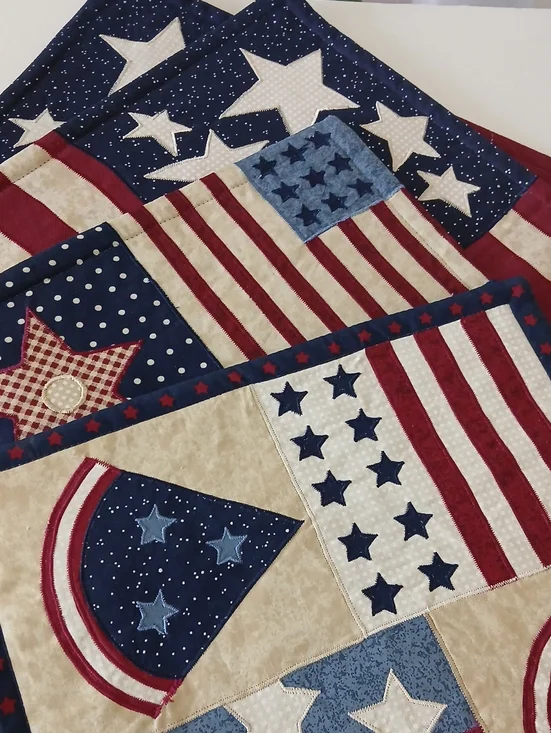 Americana 100% Cotton Quilted Placemats (4) Flags Stars Watermelons Reversible