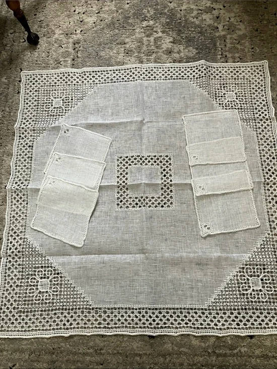 Antique/Vintage Linen Luncheon/Tea Table Cloth and Napkins/Coasters