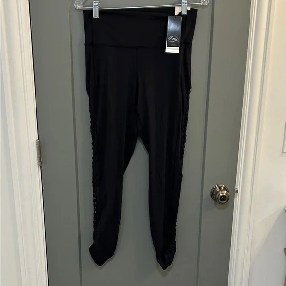 CALIA by Carrie Underwood Inspire collection high rise 7/8 Legging size large