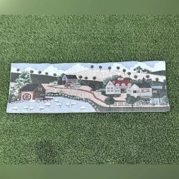Counrtyside Table Runner Horse Swan Farm 12” x‎ 37”