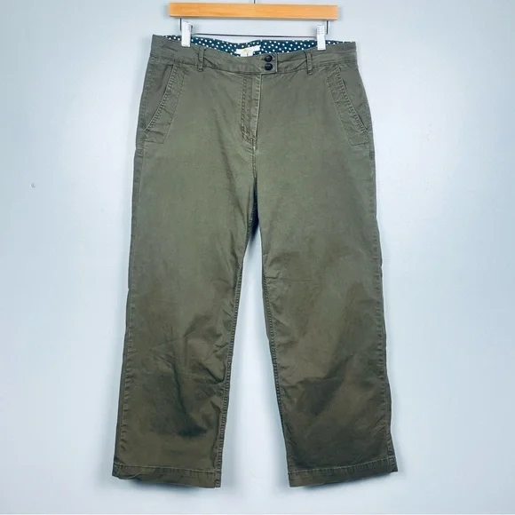 Boden olive cotton elastane straight leg cropped pants, US 12 long.