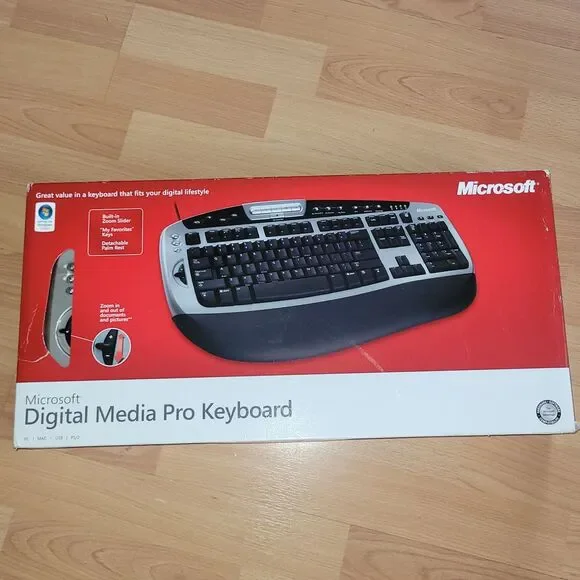 Microsoft Digital Media Pro Keyboard Model 1031 BX1-00005 Wired NEW