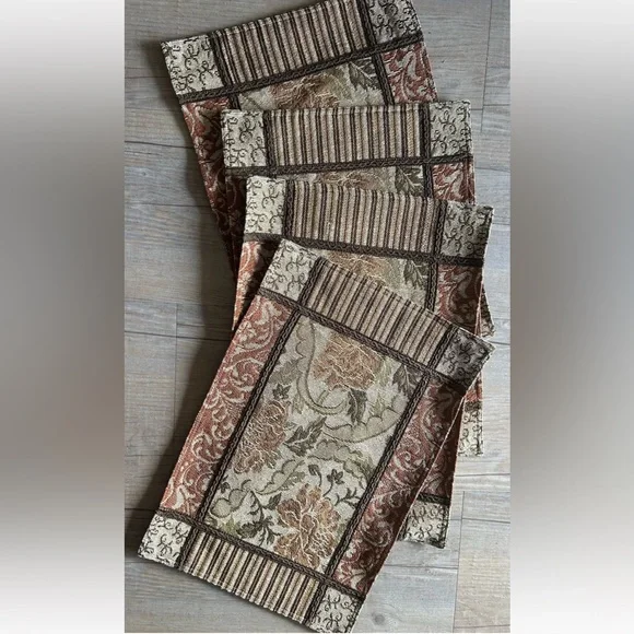 Vintage Tapestry Fall Placemats‎ Set Of 4 Beige Green and Rust Mixed Pattern EC